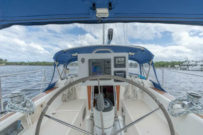 Slide: The Image of Caliber LRC - SE 2008 - 4063086