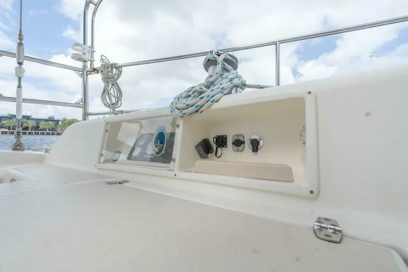 Slide: The Image of Caliber LRC - SE 2008 - 4063087