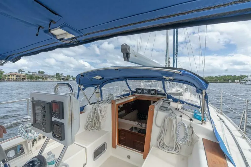 Slide: The Image of Caliber LRC - SE 2008 - 4063088