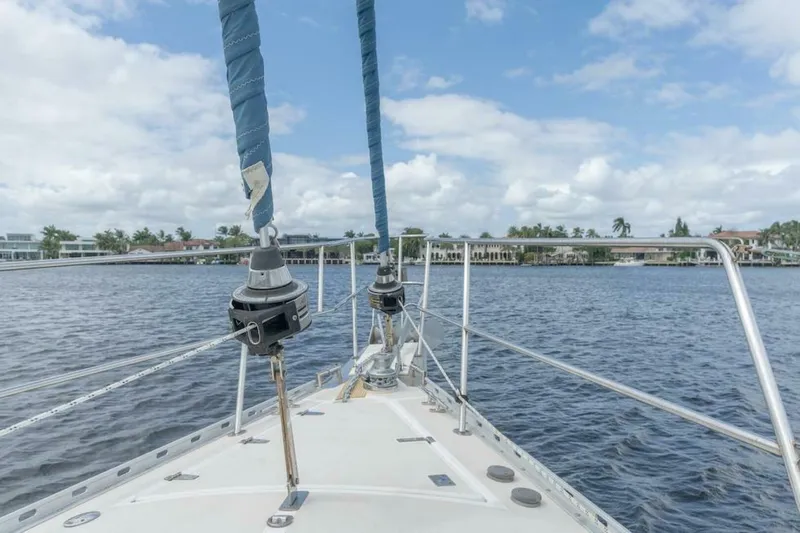 Slide: The Image of Caliber LRC - SE 2008 - 4063090