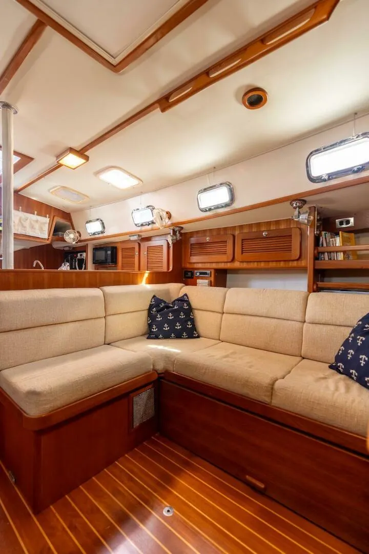 Slide: The Image of Caliber LRC - SE 2008 - 4063094