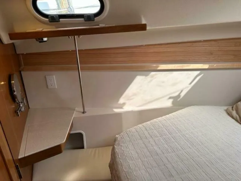 Slide: The Image of Catalina 355 2023 - 4063995