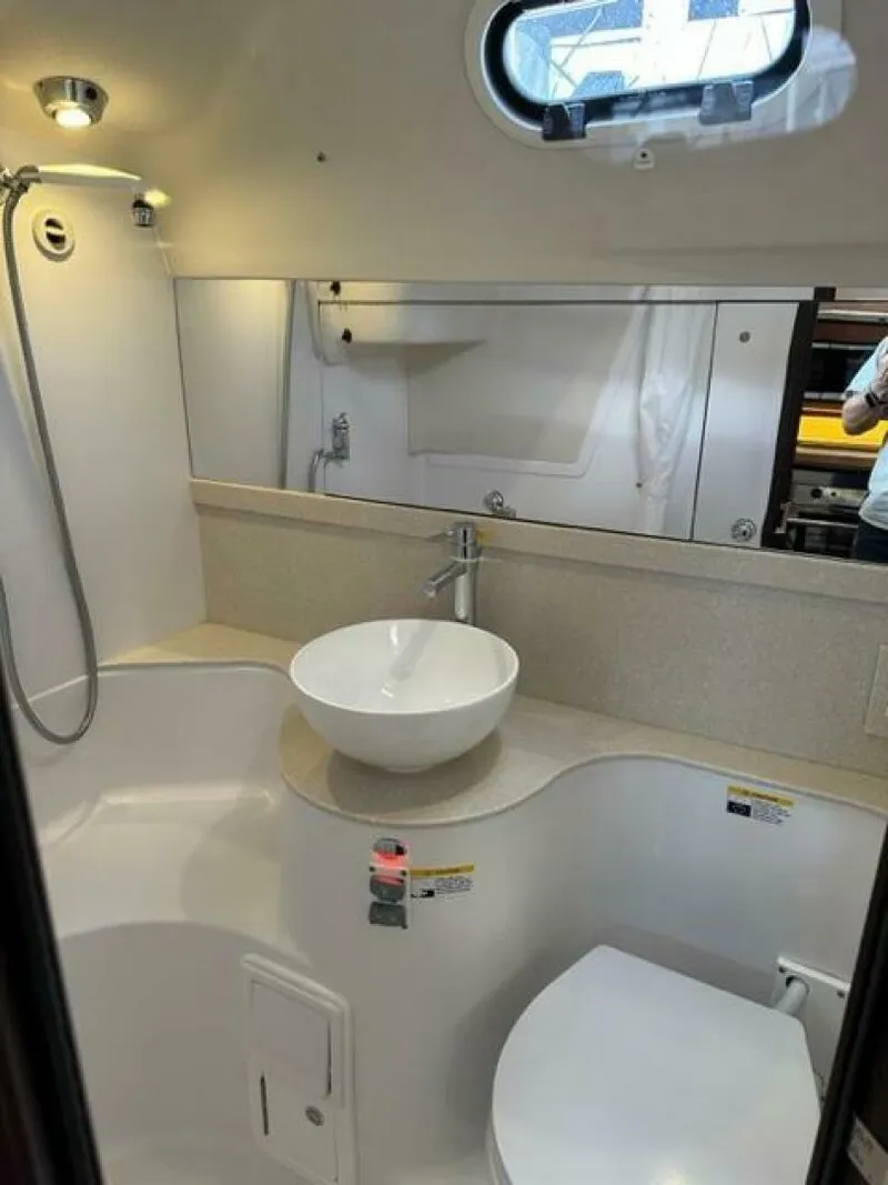 Slide: The Image of Catalina 355 2023 - 4064004