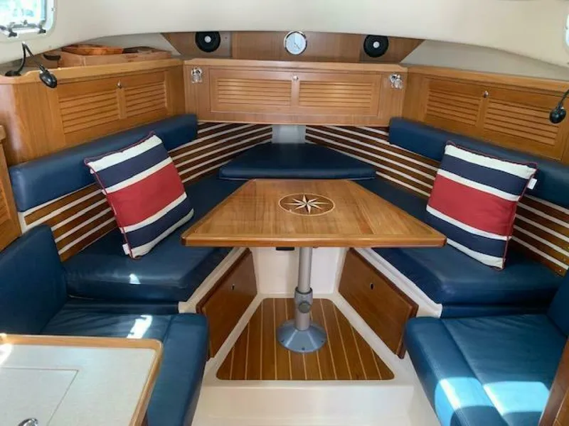 Slide: The Image of Mainship Pilot 1999 - 4066191