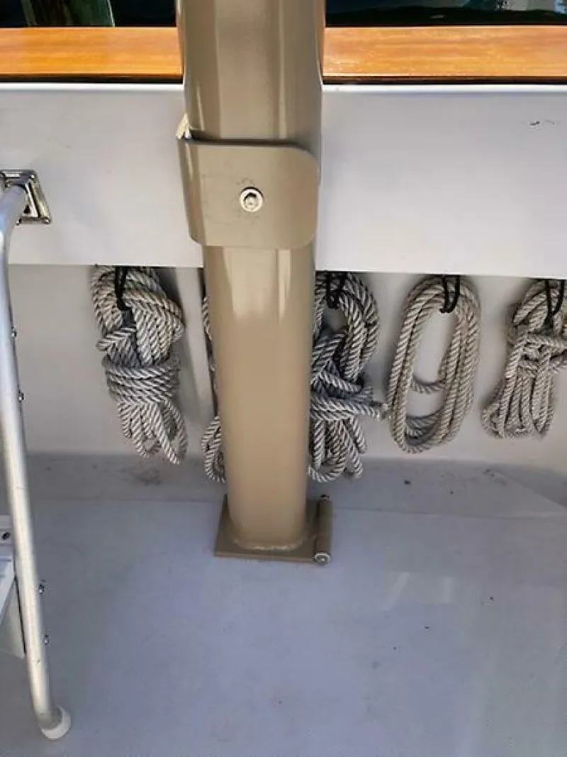 Slide: The Image of Mainship Pilot 1999 - 4066155