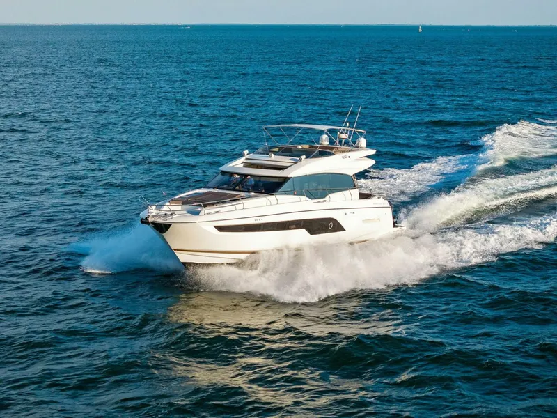 Slide: The Image of 2019 63 Prestige Flybridge - RT Time - Running Profile - 4200056