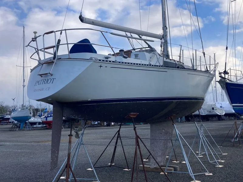 Slide: The Image of C&C 35 Mk III 1984 - 4066757