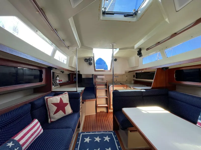 Slide: The Image of C&C 35 Mk III 1984 - 4066759