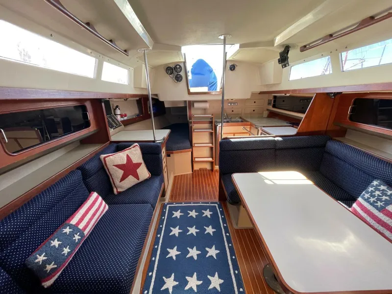 Slide: The Image of C&C 35 Mk III 1984 - 4066760