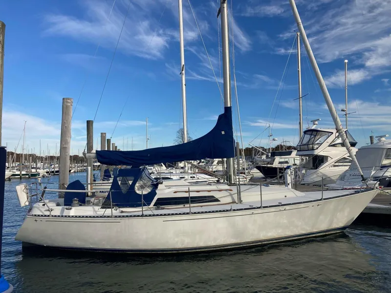 Slide: The Image of C&C 35 Mk III 1984 - 4066755