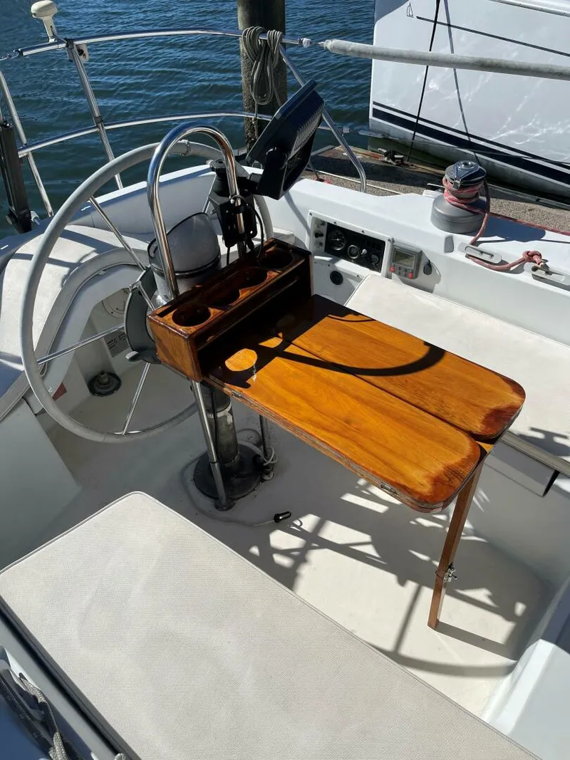 Slide: The Image of C&C 35 Mk III 1984 - 4066776