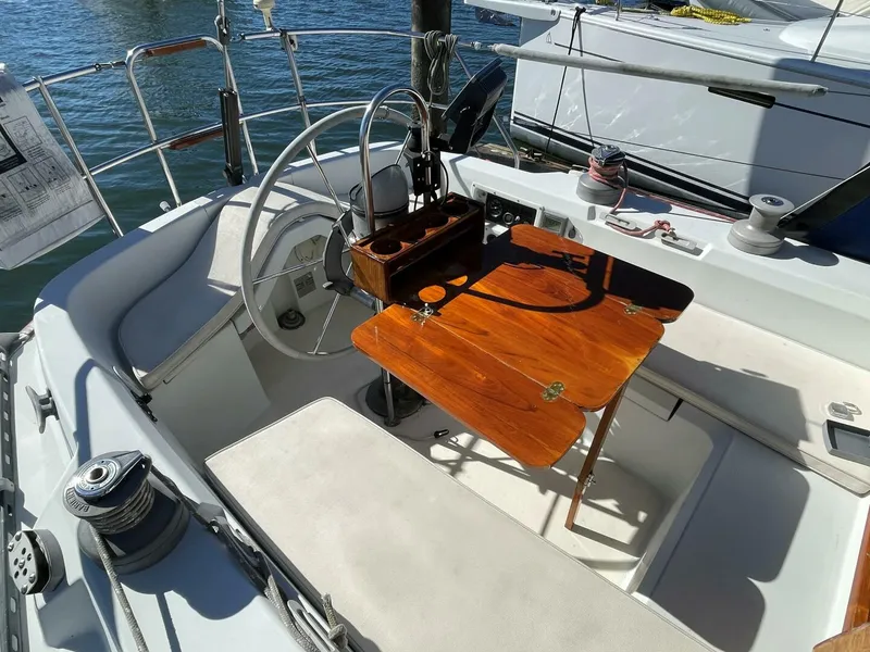 Slide: The Image of C&C 35 Mk III 1984 - 4066775