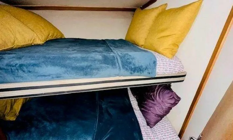 Slide: The Image of Luhrs Convertible 2001 - 4062873