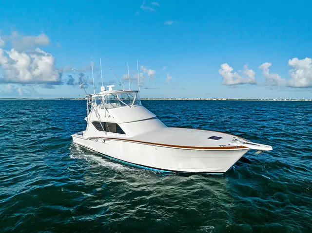 Slide: The Image of Hatteras 60 Convertible 1999 - 29