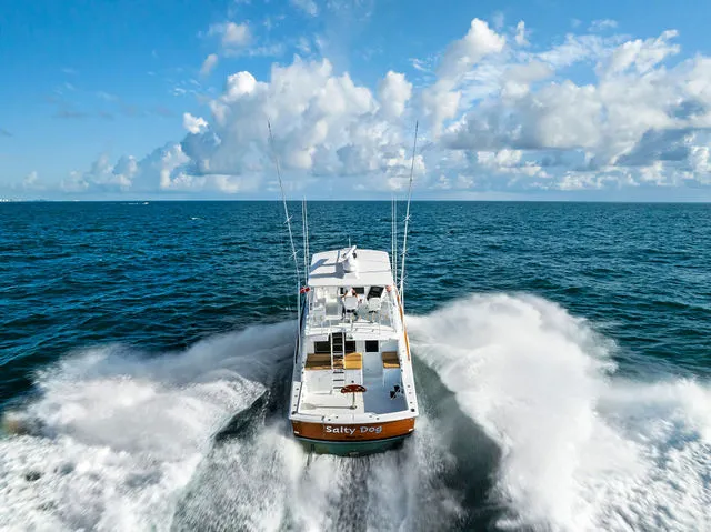 Slide: The Image of Hatteras 60 Convertible 1999 - 38