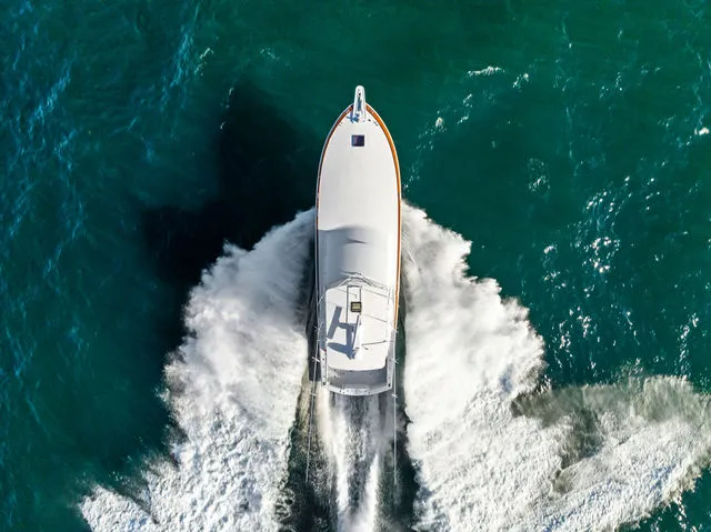 Slide: The Image of Hatteras 60 Convertible 1999 - 39
