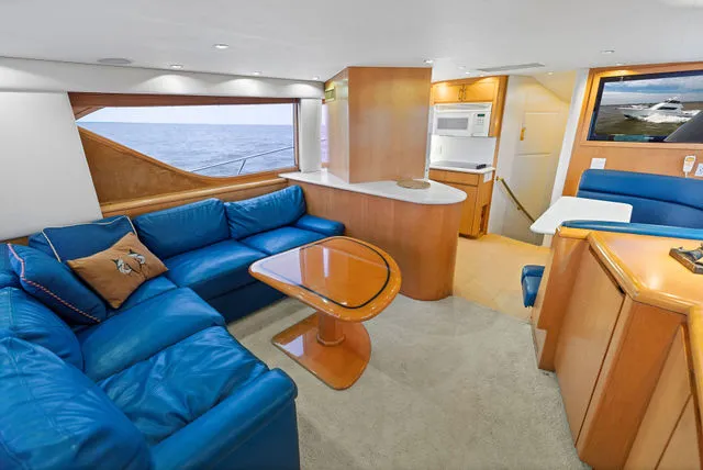 Slide: The Image of Hatteras 60 Convertible 1999 - 43