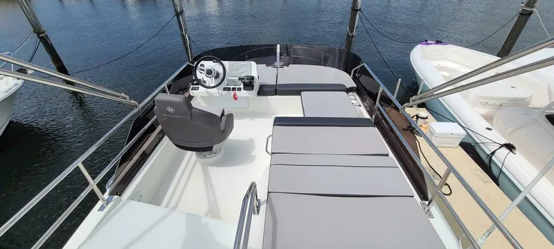 Slide: The Image of Jeanneau NC 1095 Fly 2021 - 4065966