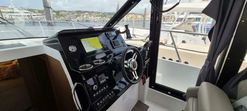 Slide: The Image of Jeanneau NC 1095 Fly 2021 - 4065981