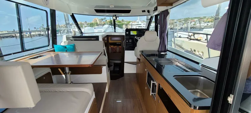 Slide: The Image of Jeanneau NC 1095 Fly 2021 - 4065982