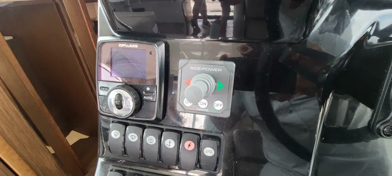 Slide: The Image of Jeanneau NC 1095 Fly 2021 - 4065985