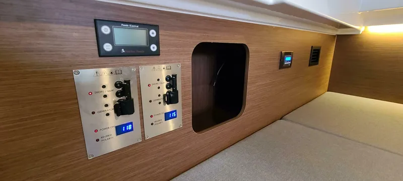 Slide: The Image of Jeanneau NC 1095 Fly 2021 - 4065989