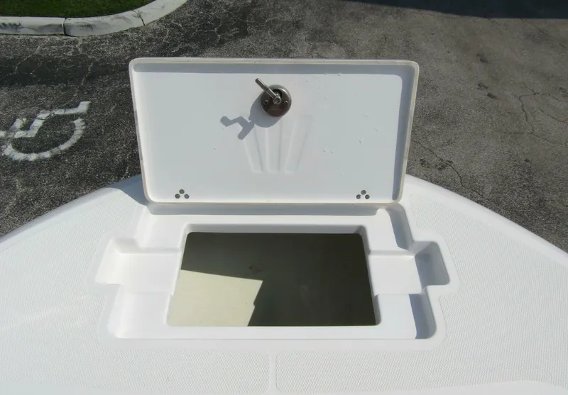 Slide: The Image of Wellcraft 202 Fisherman 2024 - 5810391