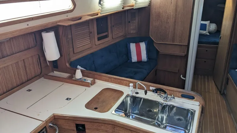 Slide: The Image of Sabre 38 1993 - 4068074