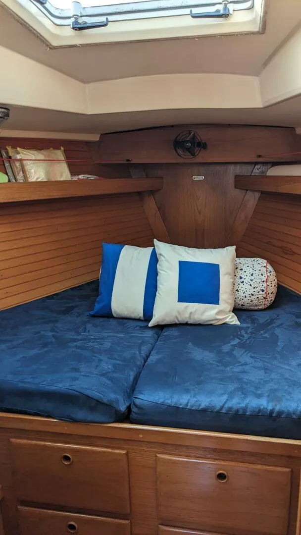 Slide: The Image of Sabre 38 1993 - 4068077