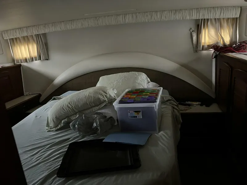 Slide: The Image of Californian 42 Motor Yacht 1987 - 4069690