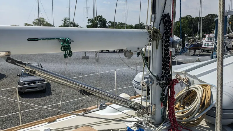 Slide: The Image of Passport 40 1982 - 4070123