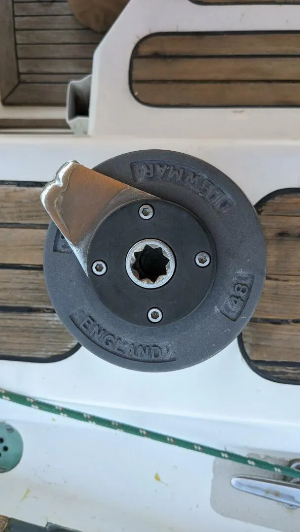 Slide: The Image of Passport 40 1982 - 4070127