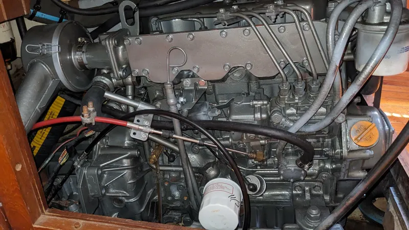 Slide: The Image of Passport 40 1982 - 4070172