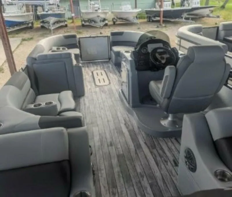 Slide: The Image of Veranda RELAX VR25RFL 2024 - 4071227