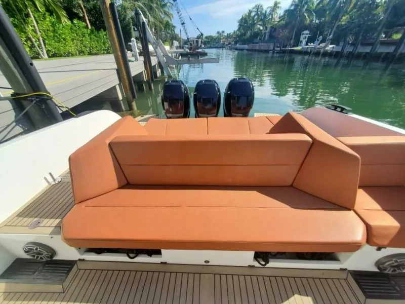 Slide: The Image of Vanquish VQ40 2021 - 4072174