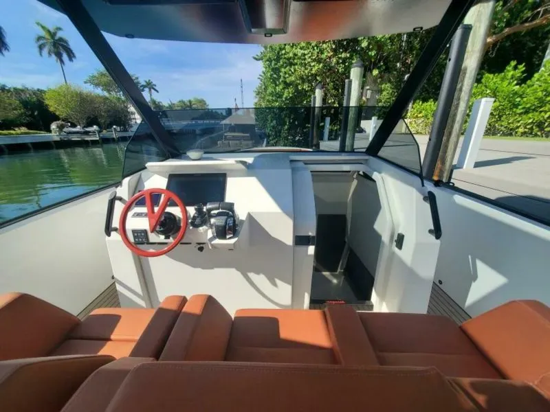 Slide: The Image of Vanquish VQ40 2021 - 4072177