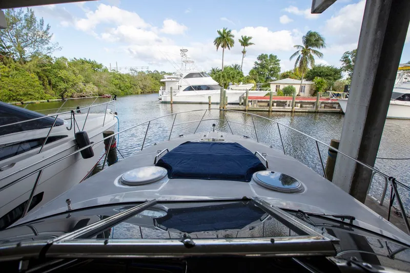 Slide: The Image of Regal 2760 Sport Yacht 2008 - 4078765