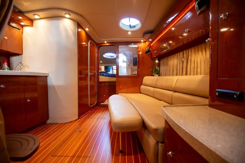 Slide: The Image of Regal 2760 Sport Yacht 2008 - 4078756