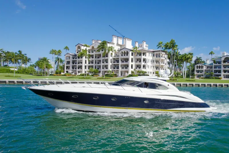 Slide: The Image of Sunseeker Predator 60 2001 - 4078662