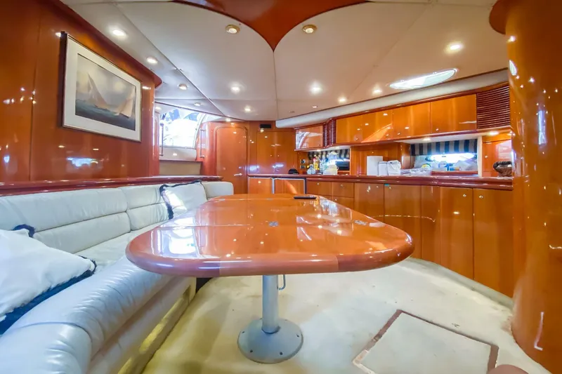 Slide: The Image of Sunseeker Predator 60 2001 - 4078730