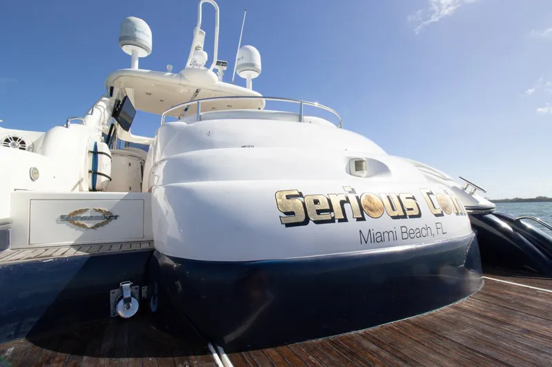 Slide: The Image of Sunseeker Predator 60 2001 - 4078748