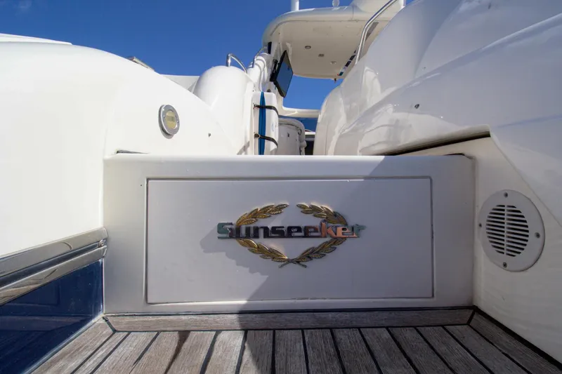 Slide: The Image of Sunseeker Predator 60 2001 - 4078749