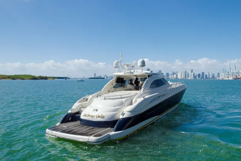 Slide: The Image of Sunseeker Predator 60 2001 - 4078705