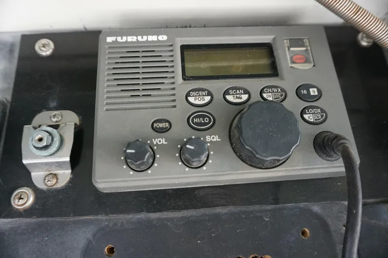 Slide: The Image of 1987 37 Bertram 37 Convertible RIDGEBACK Electronics (1) - 4080365