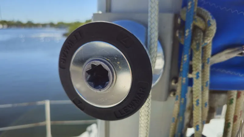 Slide: The Image of Endeavour Catamaran Corp 30 1992 - 4810647