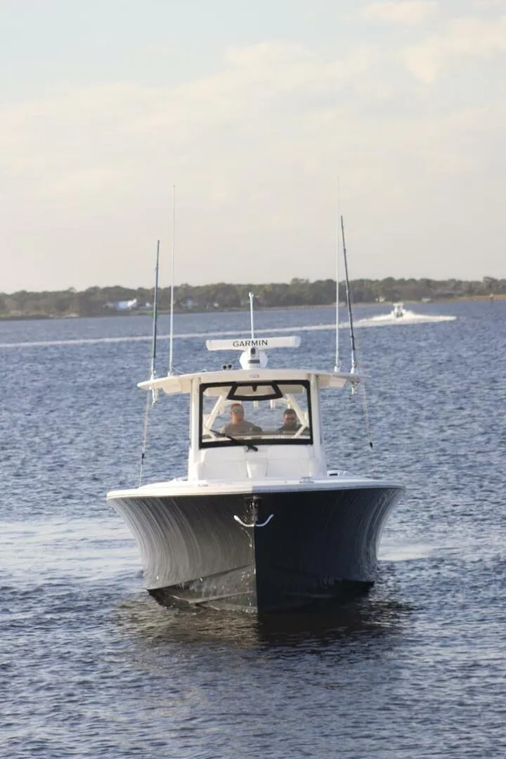 Slide: The Image of Regulator Marine 41 2021 - 4089453