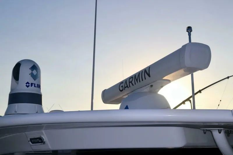 Slide: The Image of Regulator Marine 41 2021 - 4089479