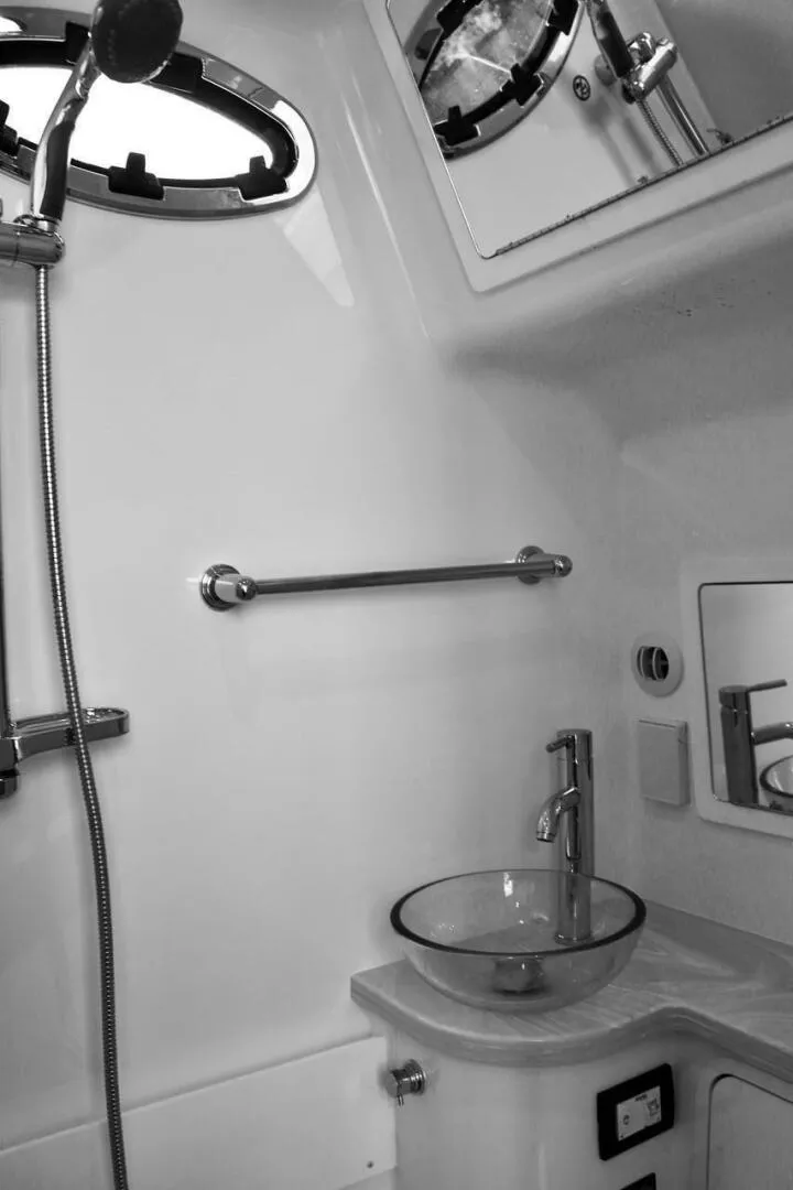 Slide: The Image of Regulator Marine 41 2021 - 4089491