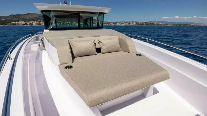 Slide: The Image of Axopar 45 XC Cross Cabin 2024 - 4086544