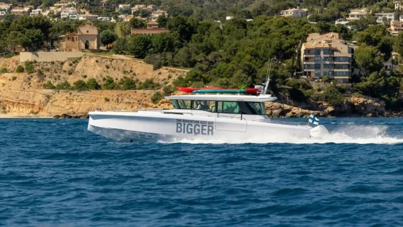 Slide: The Image of Axopar 45 XC Cross Cabin 2024 - 4086513